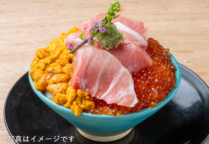ウニとろいくらめし